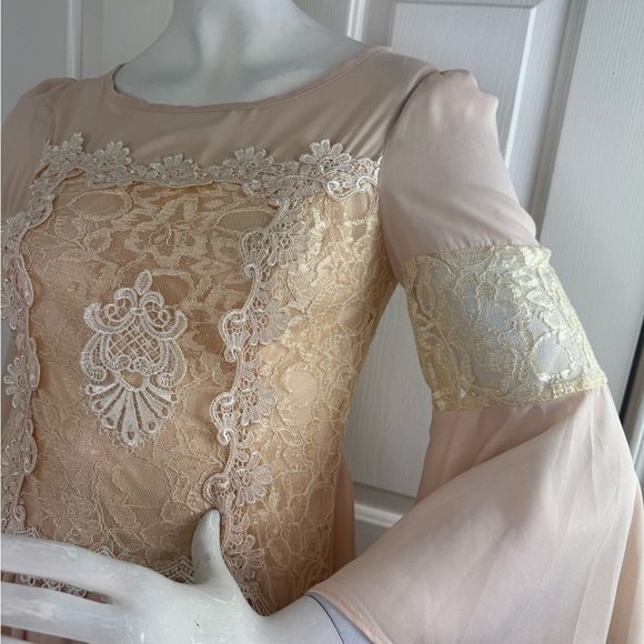 Me Elegant Lace Bell Sleeve Dress.  #180 - Picture 4 of 14